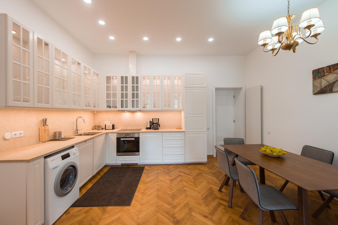 Casa Mandl Apartment Brasov Ngoại thất bức ảnh
