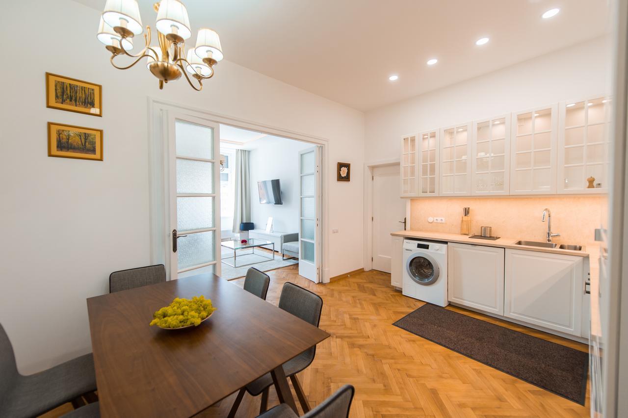 Casa Mandl Apartment Brasov Ngoại thất bức ảnh